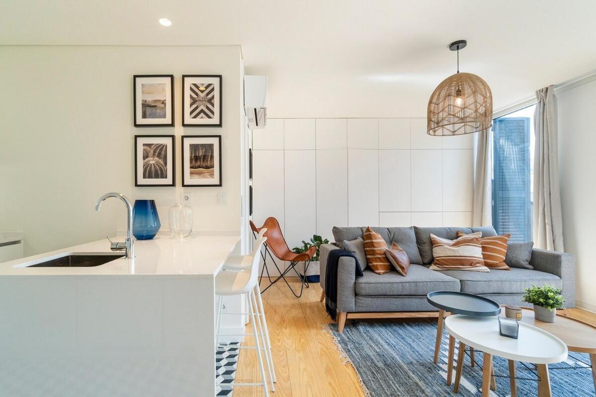 Modern 1 Bedroom Lisbon Apartment With Balcony エクステリア 写真